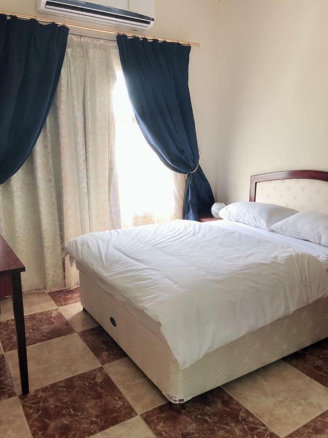 سرو للوحدات السكنية Hotel Al Namas Bagian luar foto